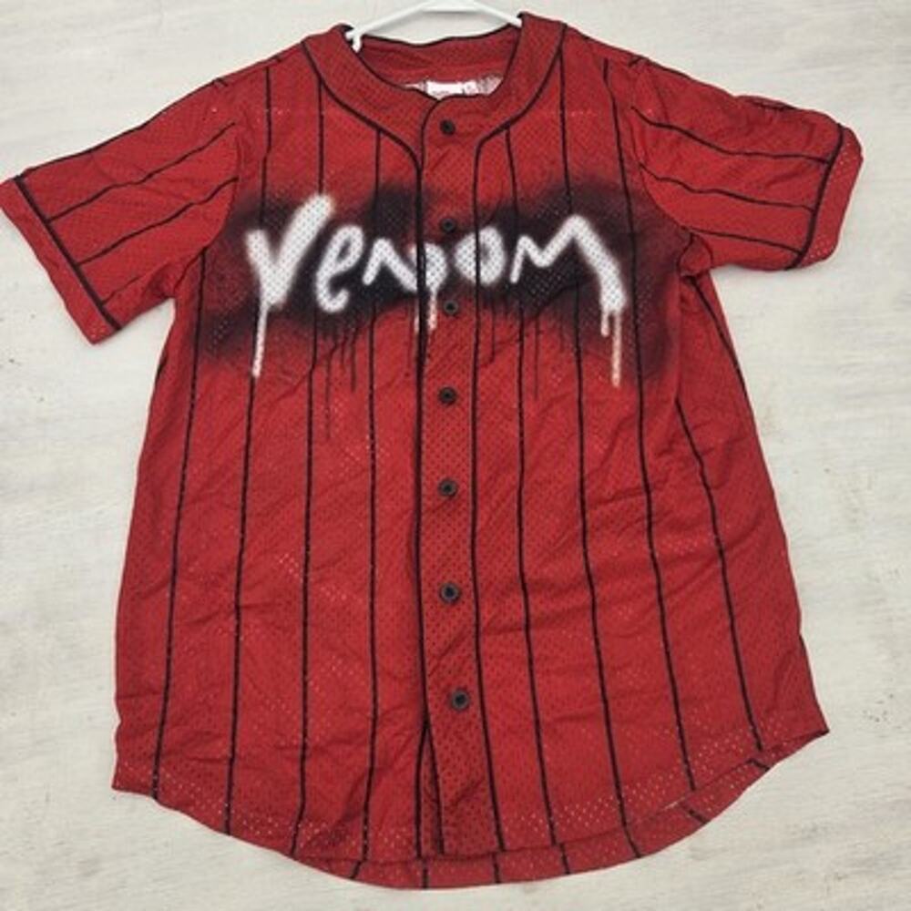 Marvel Venom Adult Small Mesh Graphic Print Short Sleeve Jersey Style Shirt